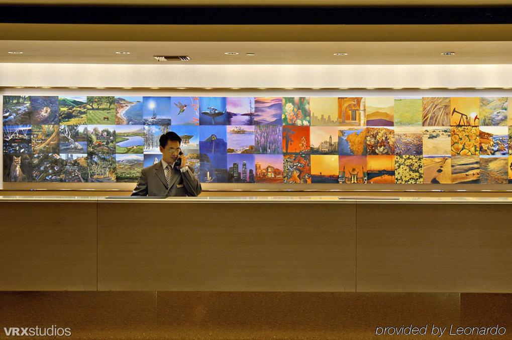 Wilshire Grand Los Angeles Hotel Interior photo