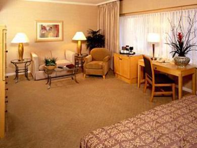 Wilshire Grand Los Angeles Hotel Room photo